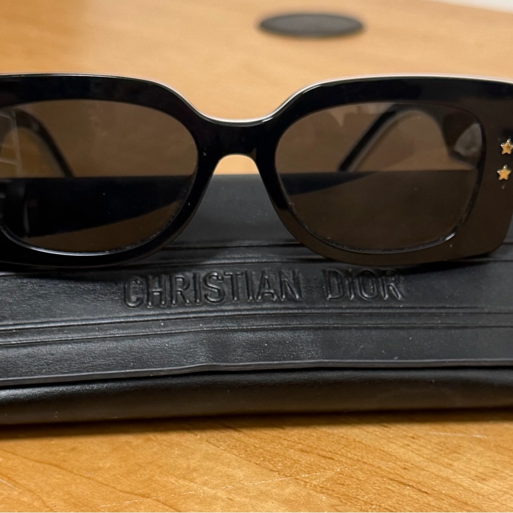 Dior Black Rectangular Sunglasses - image 2